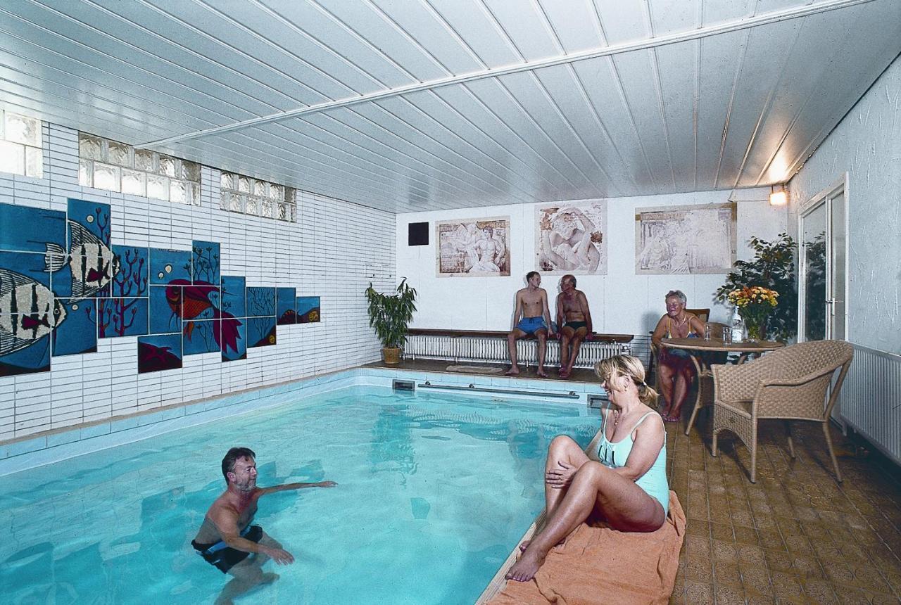 Hotel Jaegerhof シュターツバート・ブリュッケナウ エクステリア 写真