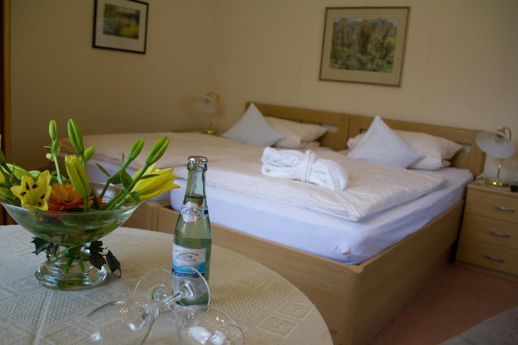 Hotel Jaegerhof シュターツバート・ブリュッケナウ 部屋 写真