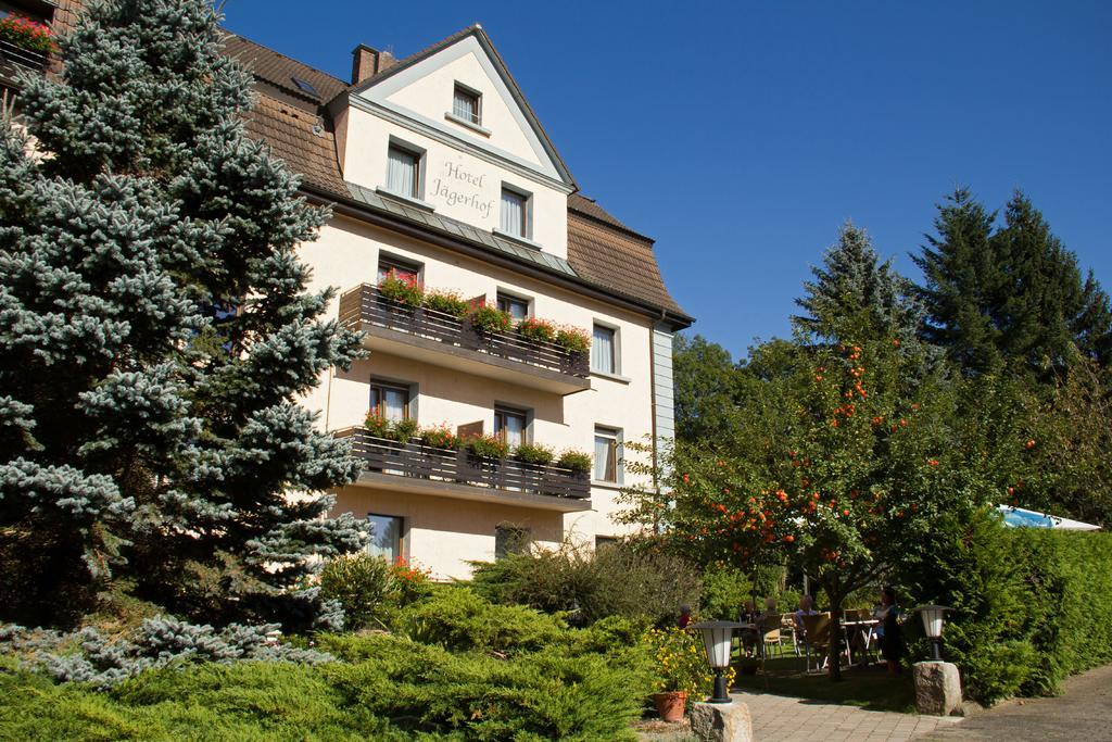 Hotel Jaegerhof シュターツバート・ブリュッケナウ エクステリア 写真